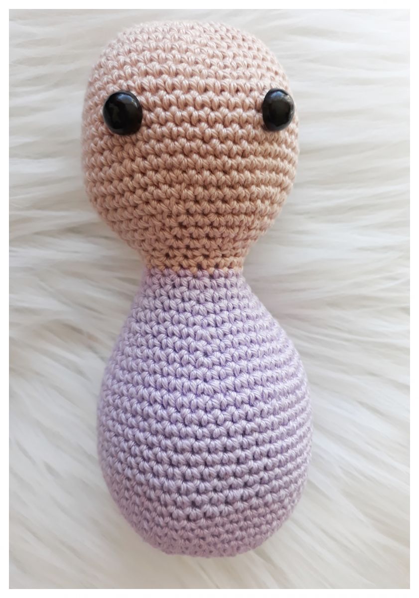 Blog-Inhaltsbild für 'Schmetterling Sarah, kostenlose Häkelanleitung'